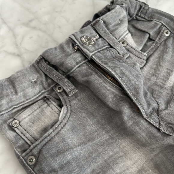 H&M grey denim jeans 1.5-2T - Picture 4 of 6